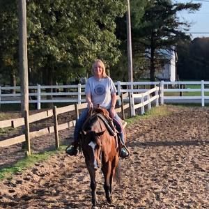 Meet your Posher, Debbie